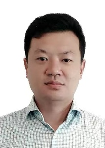 施慰（发展控股置业）